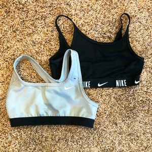 Nike girls sports bras size small